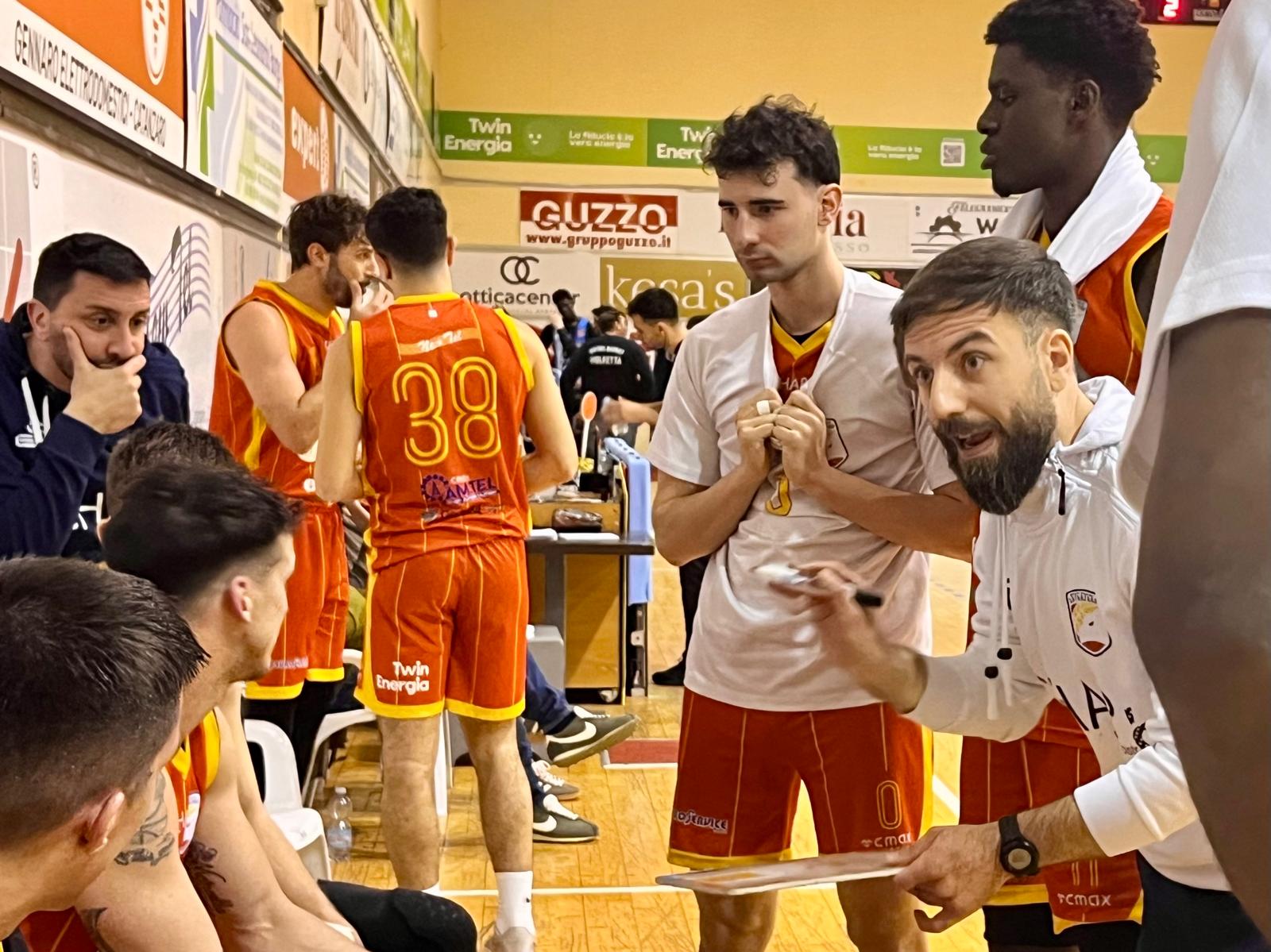 Basket Academy piega la resistenza della Virtus Molfetta 83-77. Capitan Battaglia trascinatore