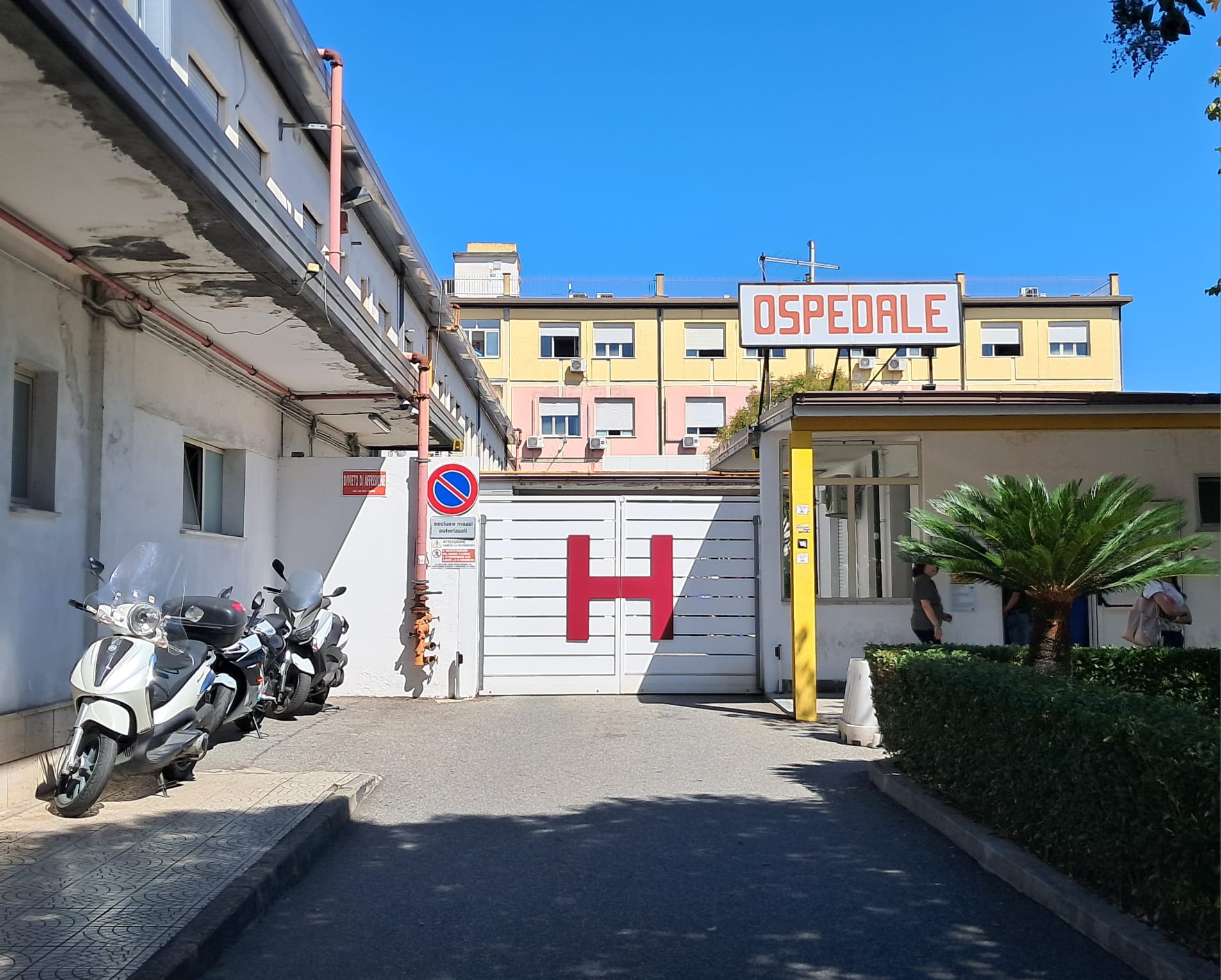 Tragedia a Vibo, muore bimba di due anni soffocata da un wurstel