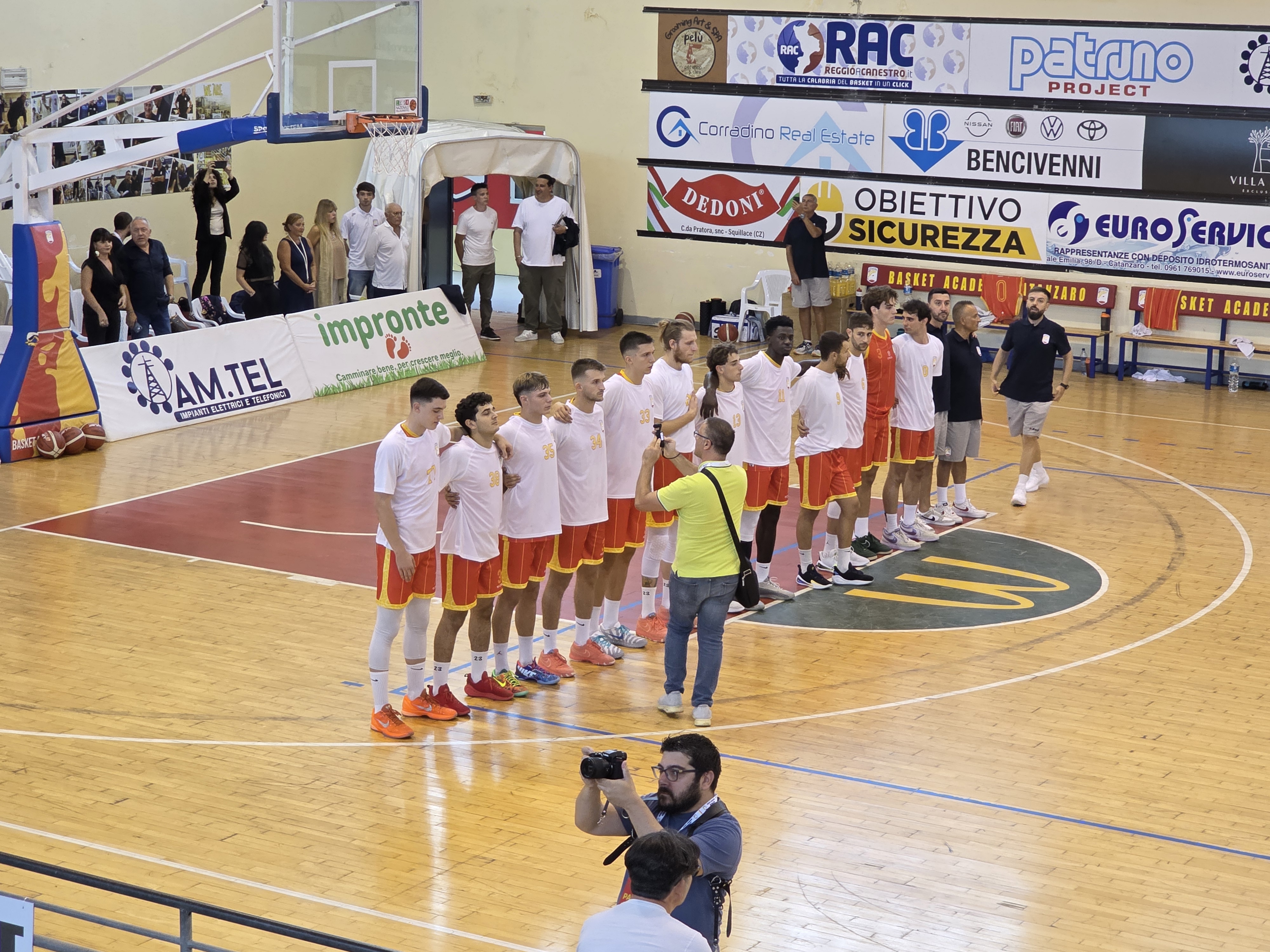 ACADEMY BASKET CATANZARO buona la prima