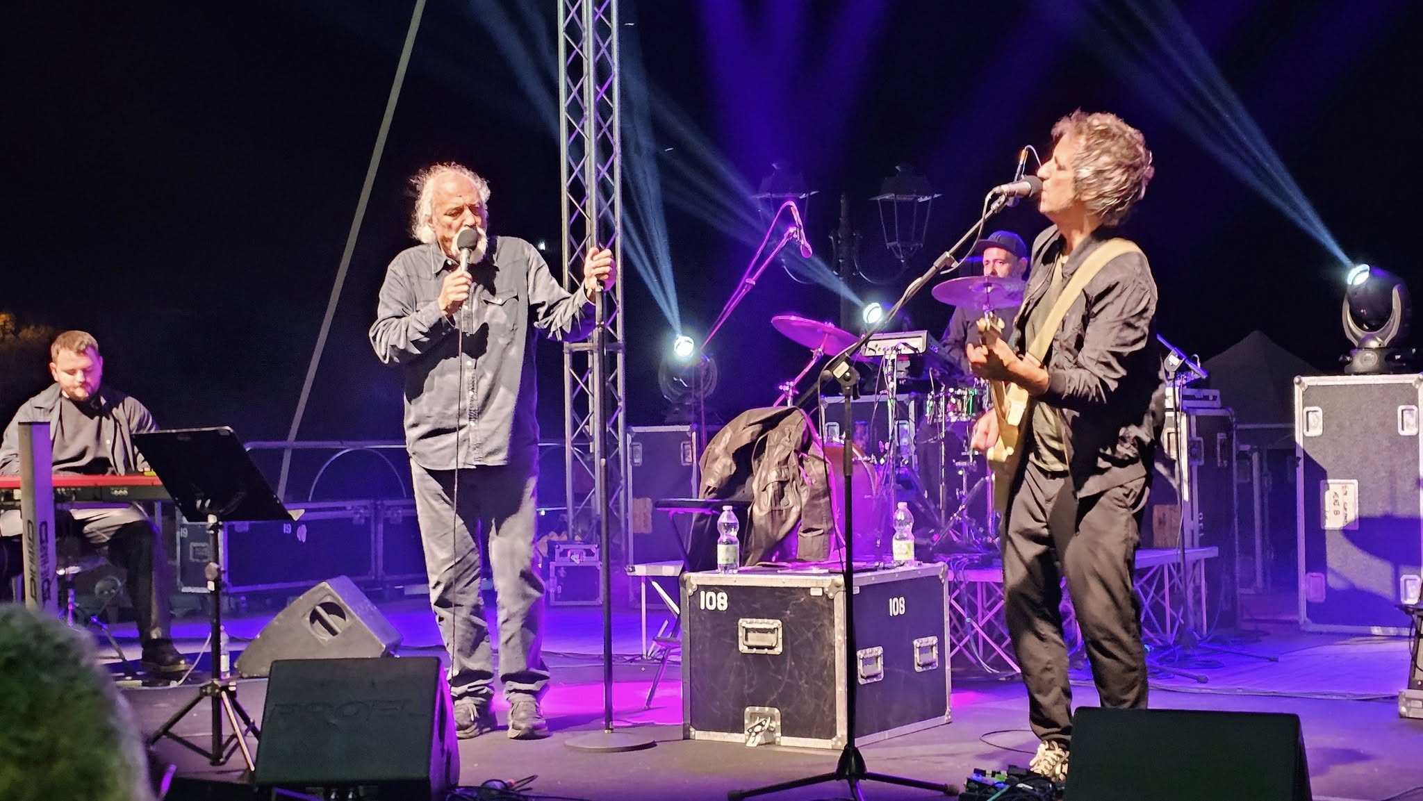 In tremila nel Catanzarese per il concerto di Eugenio Finardi