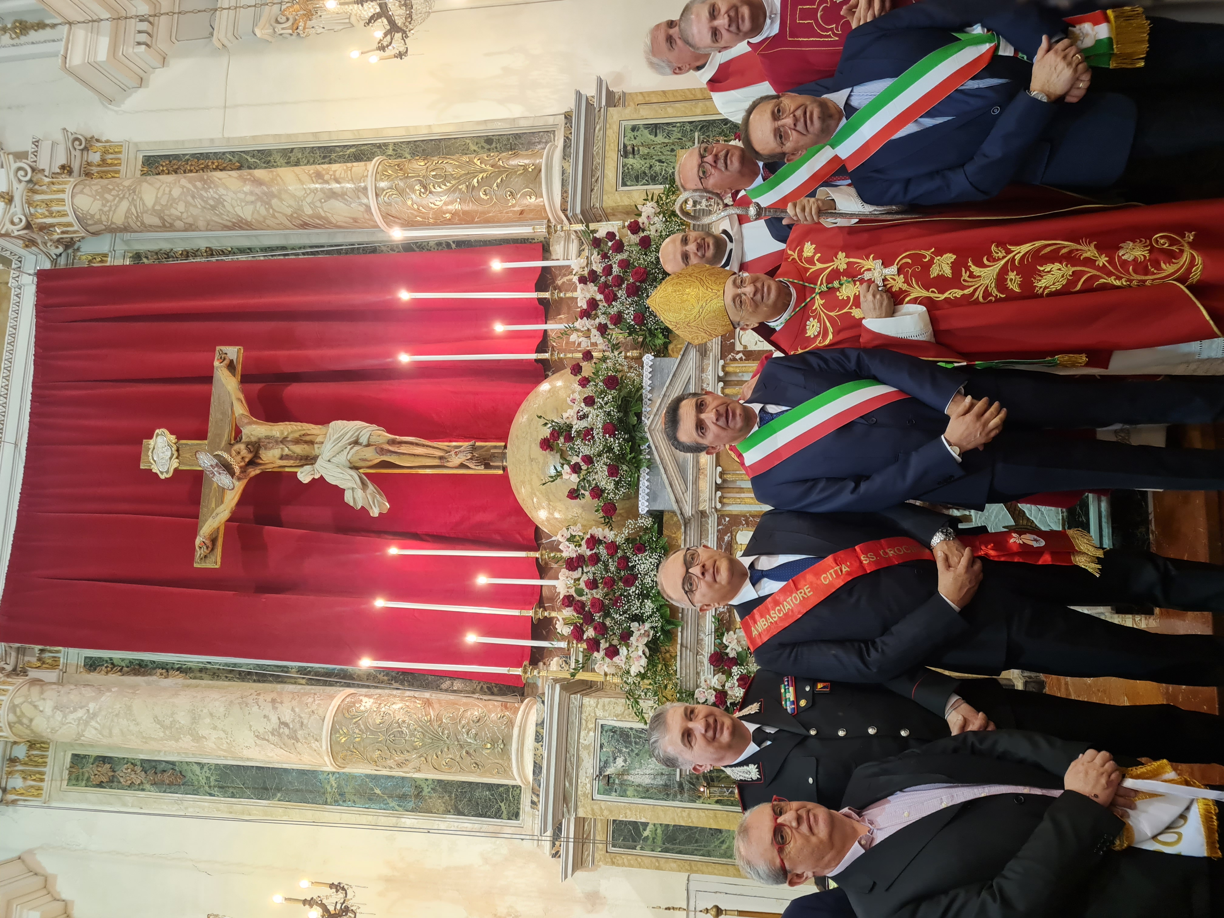 Al comune di Geraci Siculo la bandiera dell’Associazione Città del Santissimo Crocifisso