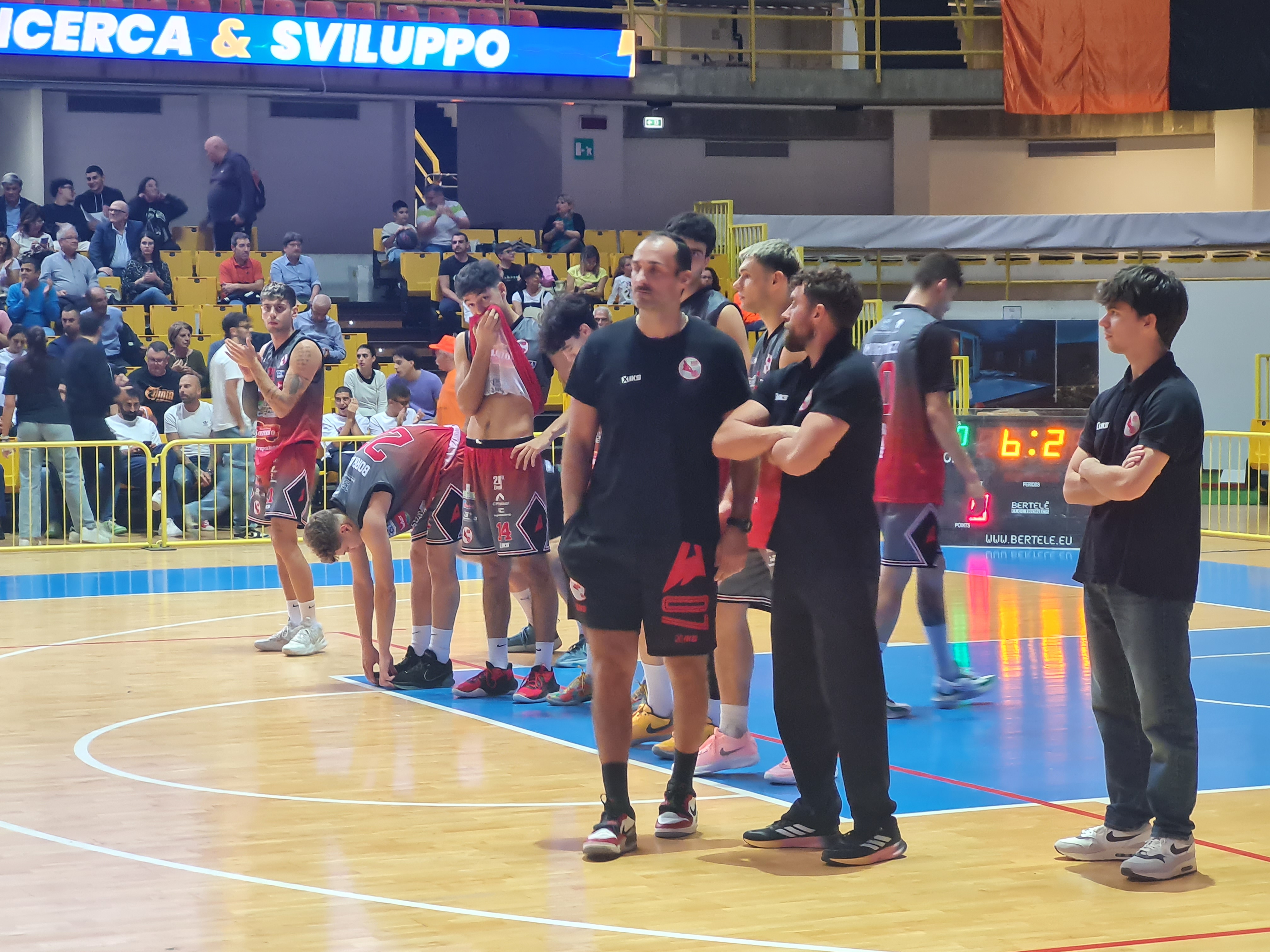 Basket, Angri vince contro Avellino