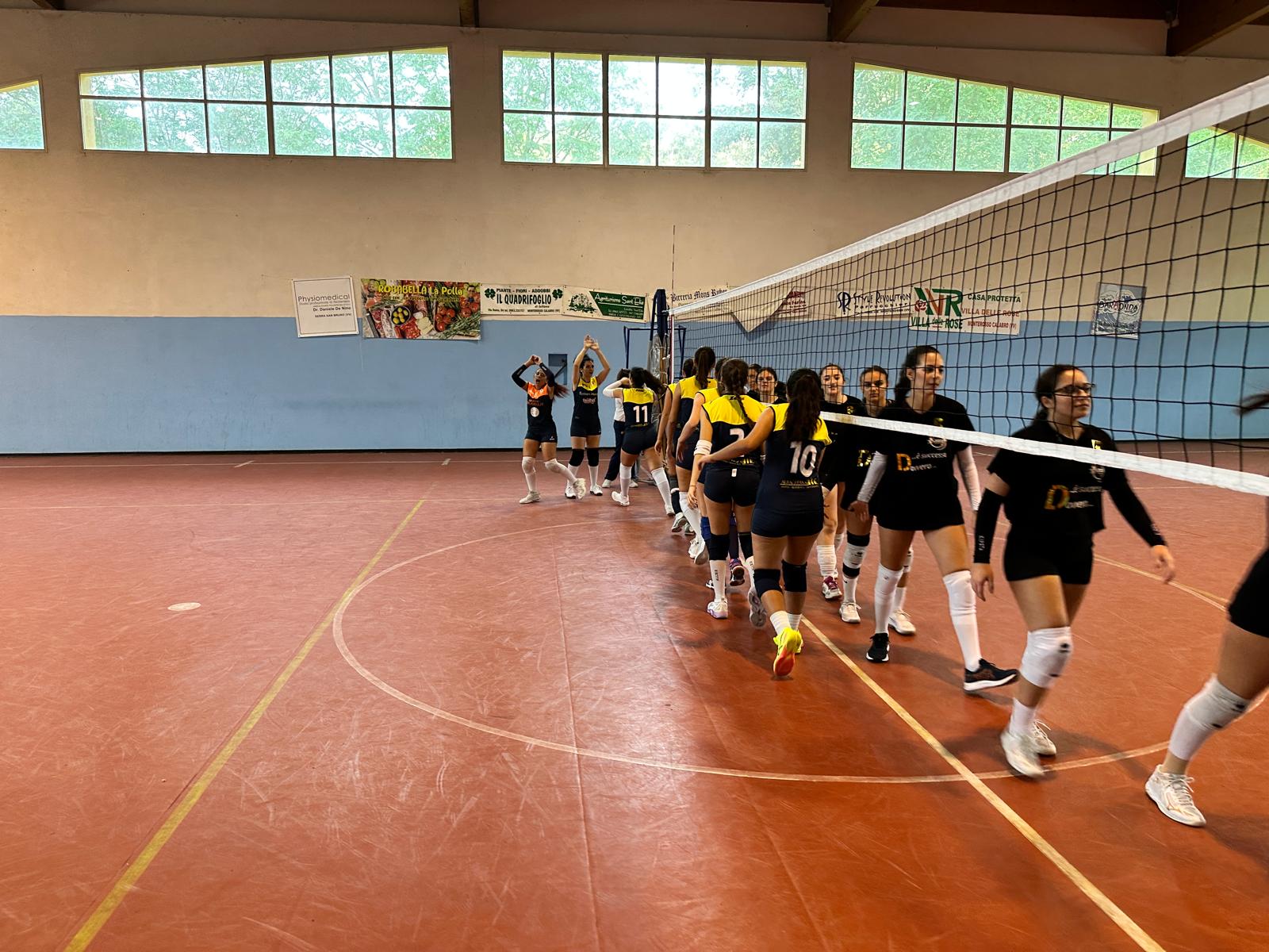 GIORNATA DI VOLLEY A MONTEROSSO CALABRO