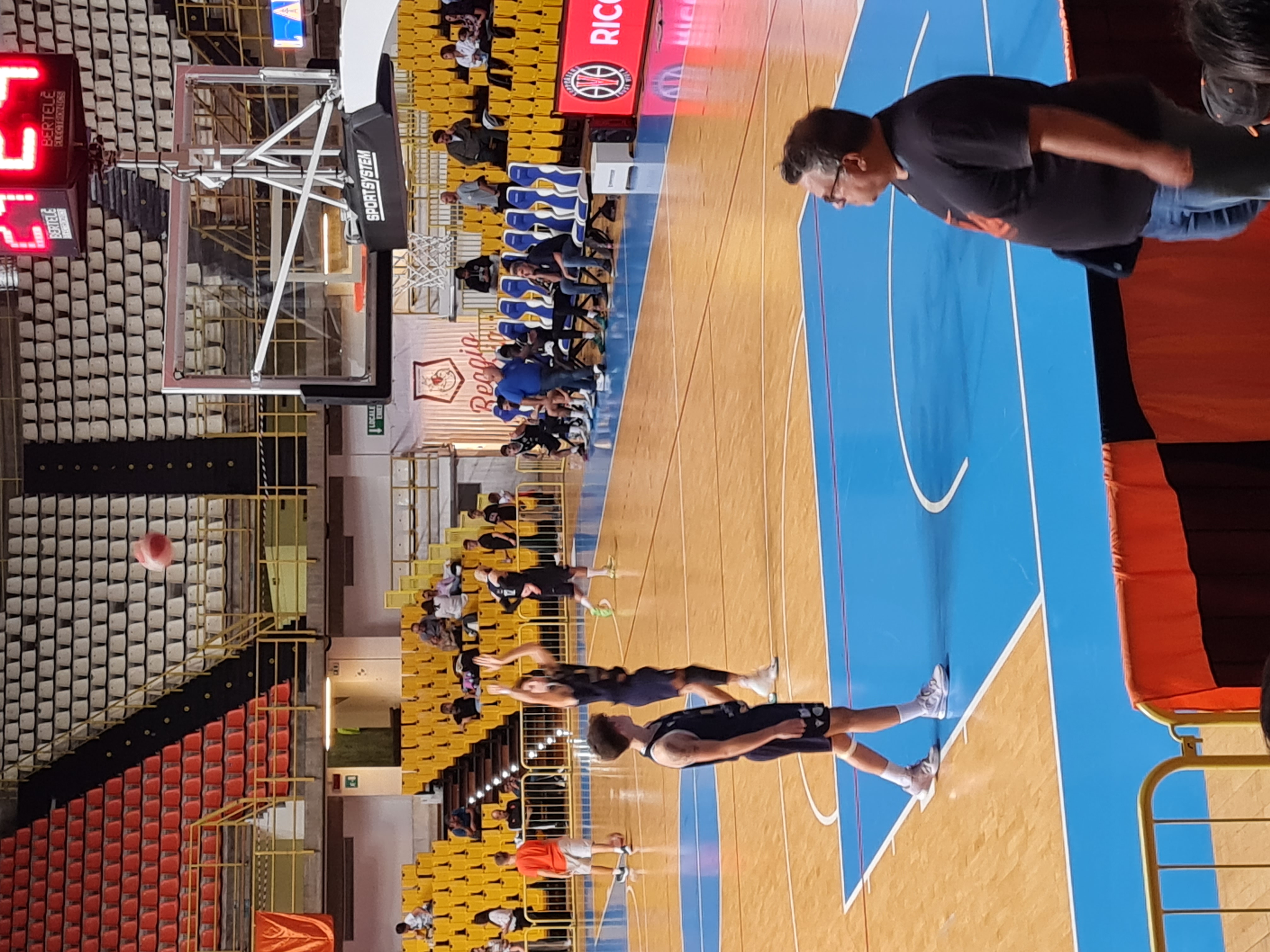 Svincolati Milazzo / Barcellona Basket 86-59 (Parziali: 19-17, 56-36, 71-43).