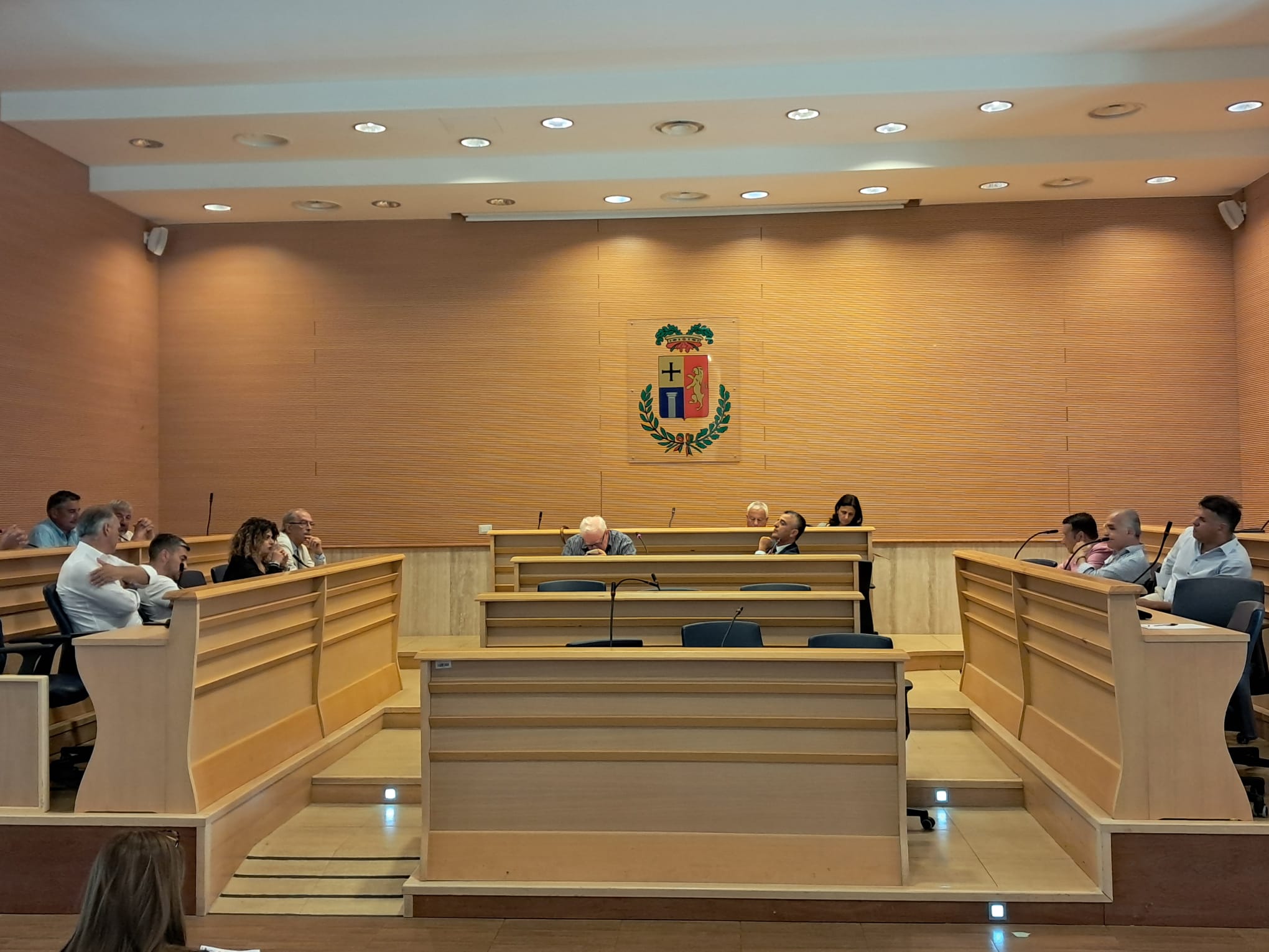 Provincia di Vibo in crisi, L'Andolina prende tempo sulle dimissioni